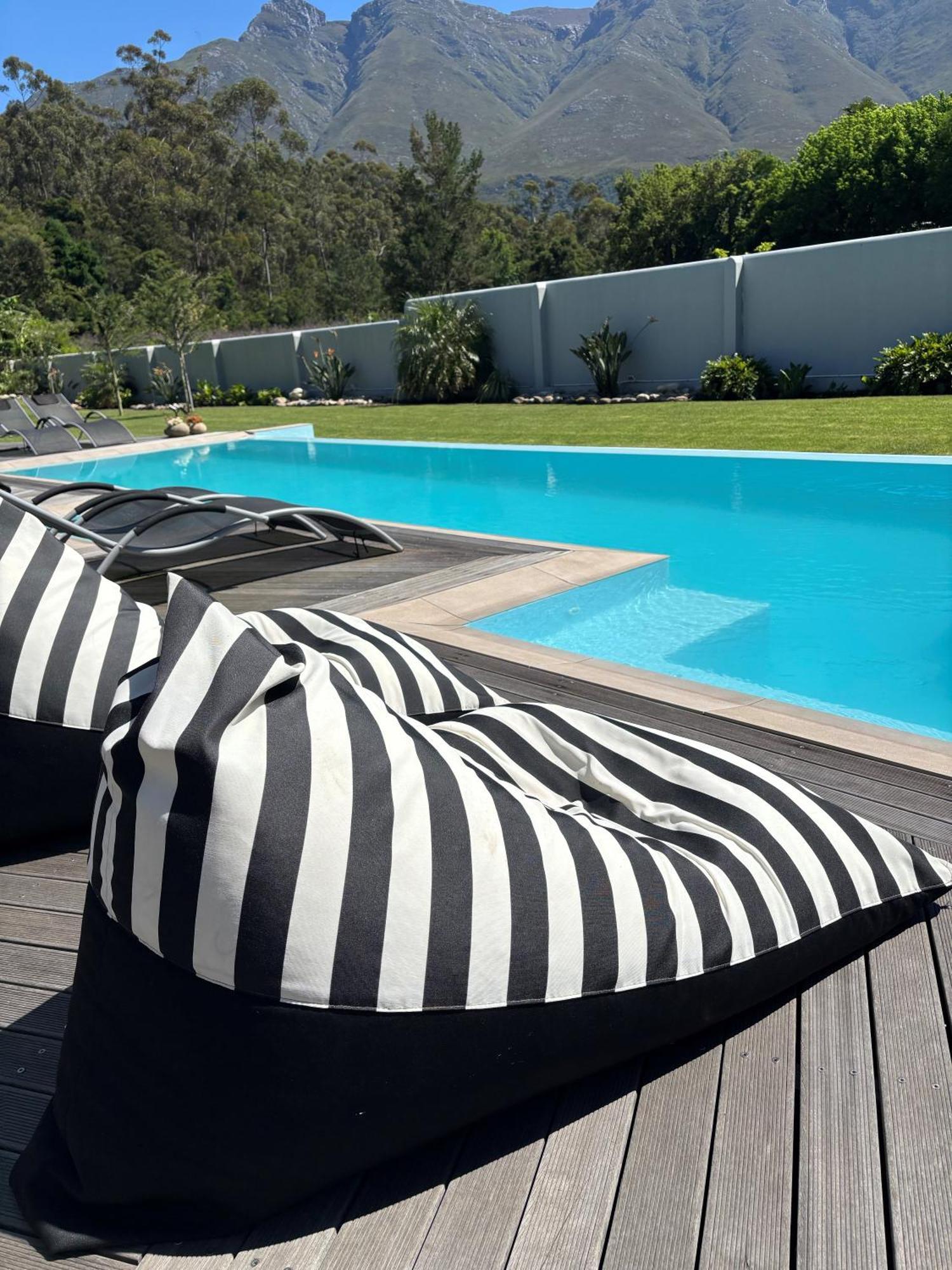 A Riverbed Guesthouse Swellendam Exterior foto